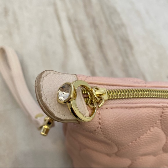 Betsey Johnson Pink Wristlet Cosmetic Zipper Pouch Bag Diamond Ring Hearts Bag - Picture 13 of 15